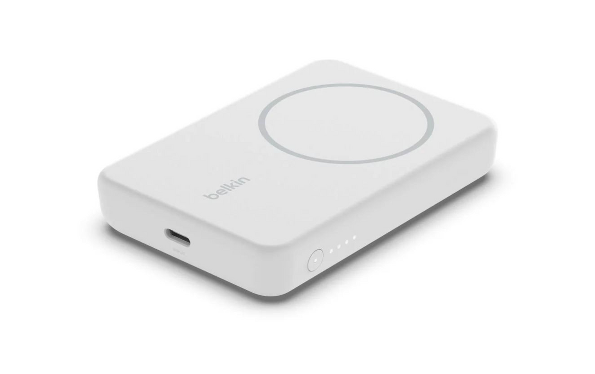Belkin Powerbank Boost Charge kabellos 5000 mAh Weiss