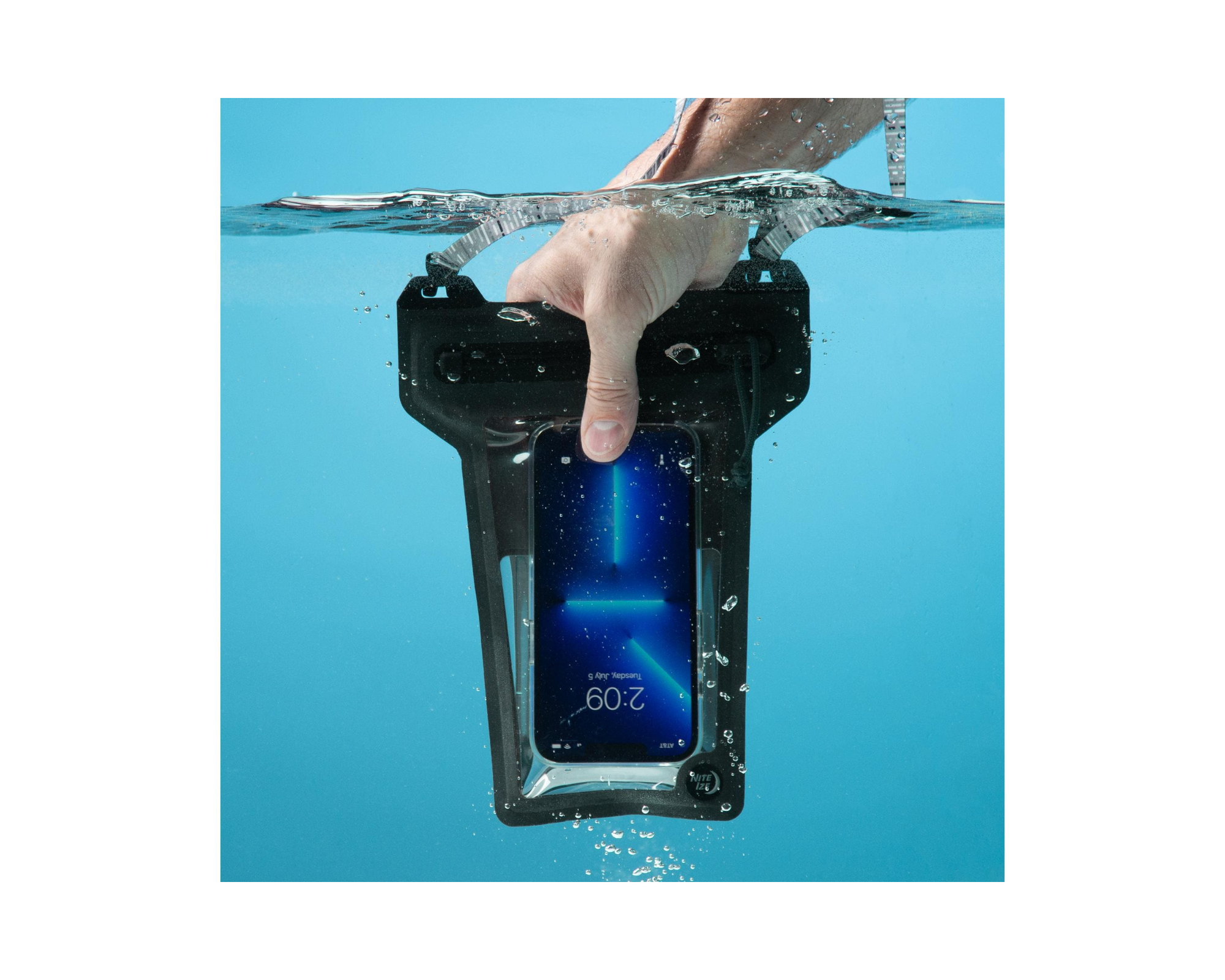 NITE IZE Custodia impermeabile per smartphone 17 cm x 9 cm