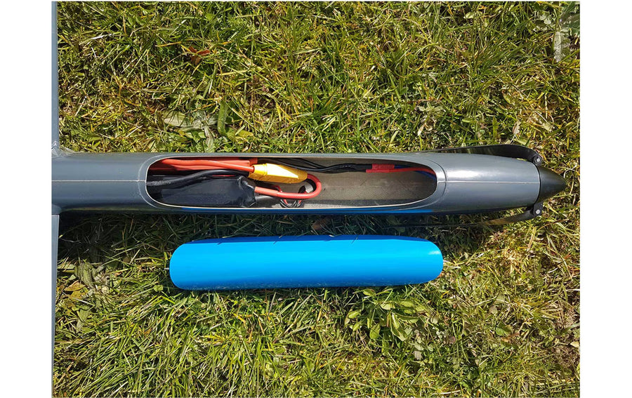 robbe Motorsegler Avalanche Voll-GFK 2800 mm ARF