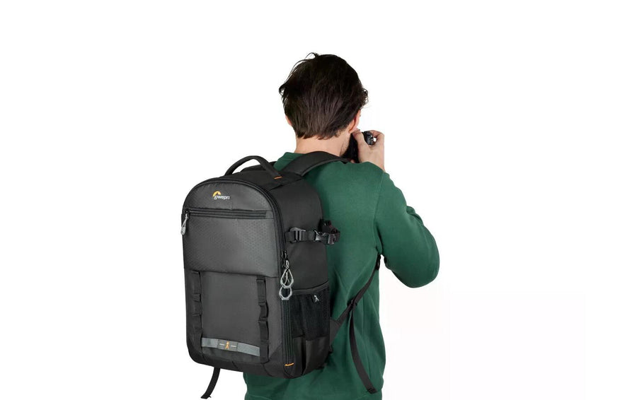 Lowepro Zaino fotografico Adventura BP 300 III Nero
