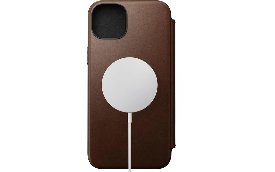 Nomad Book Cover Modern Leather Folio iPhone 15 Plus Marrone