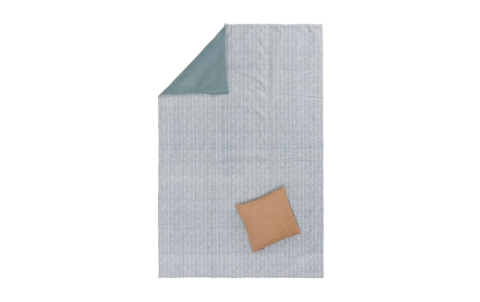 Urbanara picnic blanket Mallur 130 x 190 cm - green gray / white