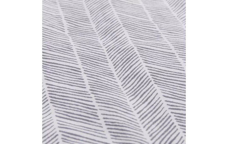 Urbanara Picknickdecke Mallur 130 x 190 cm - Taubenblau / Naturweiss