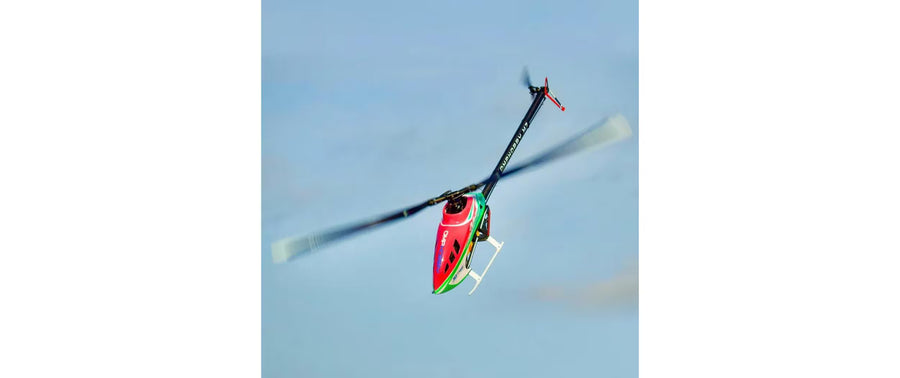 OMPHobby Helikopter M7 Tropical Pink Bausatz und Rotorblätter