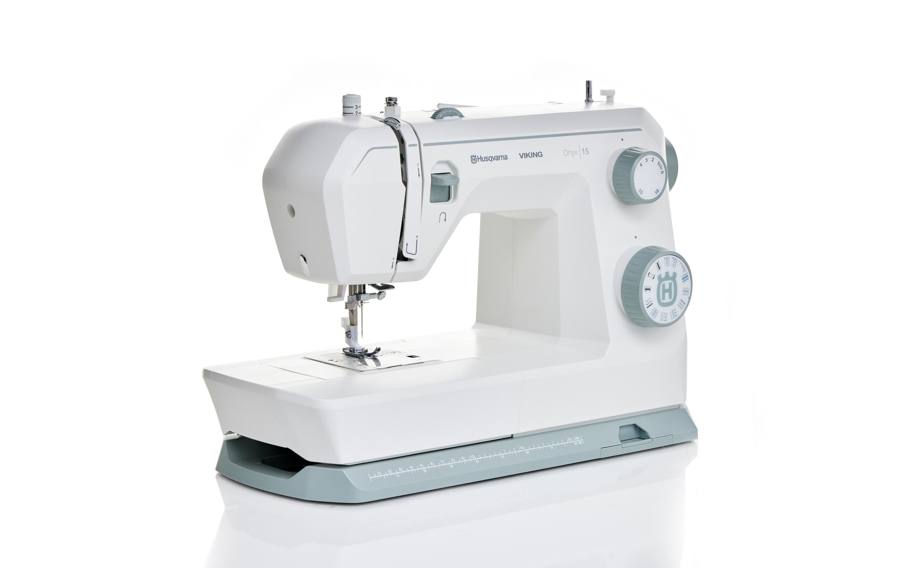 Husqvarna Nähmaschine Onyx 15 Weiss