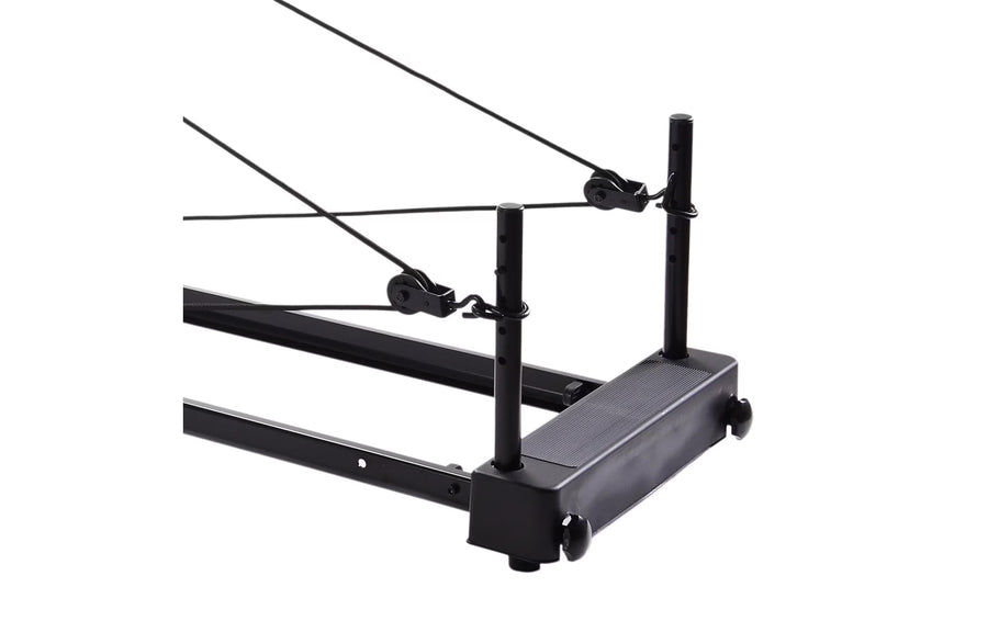 Aero Pilates Reformer 435 Plus mit ausgestellter Fussstange Grau