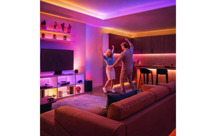 Philips Smart Lighting LED Lichterkette 20 m, Farbwechsel, Innen- und Aussenbereich