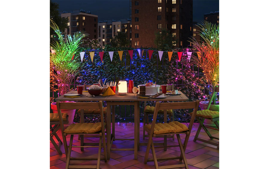 Philips Smart Lighting LED Lichterkette 20 m, Farbwechsel, Innen- und Aussenbereich