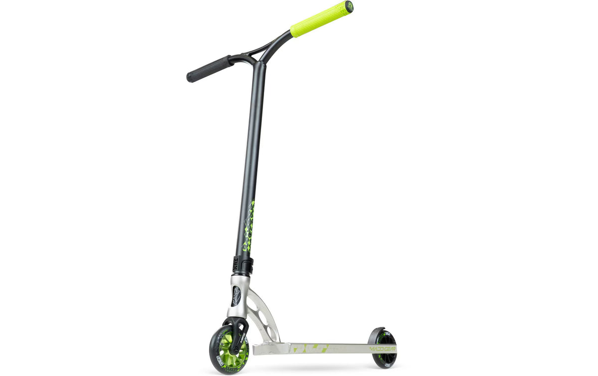 Madd Gear MGO 500 Pyriform Freestyle Scooter