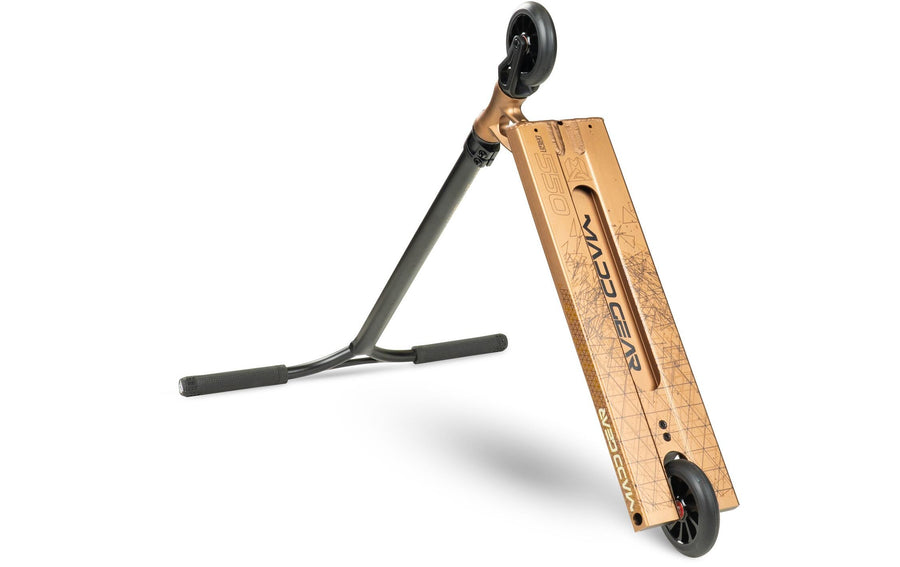 Madd Gear MGO 550 Freestyle Scooter