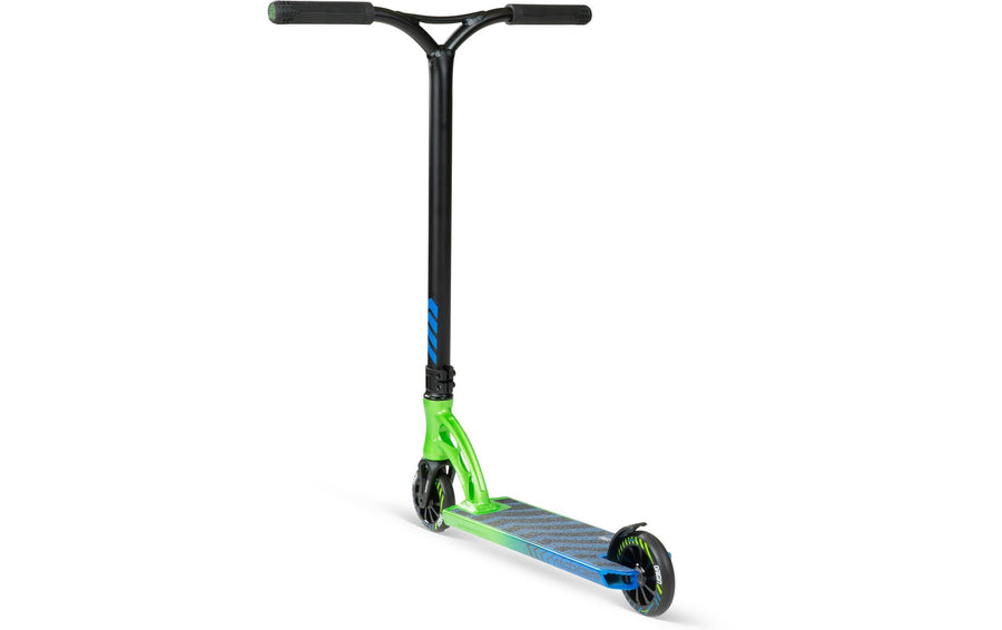 Madd Gear MGO 450 Acceleron Freestyle Scooter