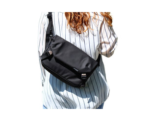 Perkyone Crossbody Bag AGILE