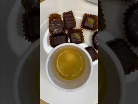 Trisa Kaffeevollautomat Crema One Touch Schwarz/Silber - Video 2